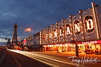 Blackpool_at_night_Northwest_England